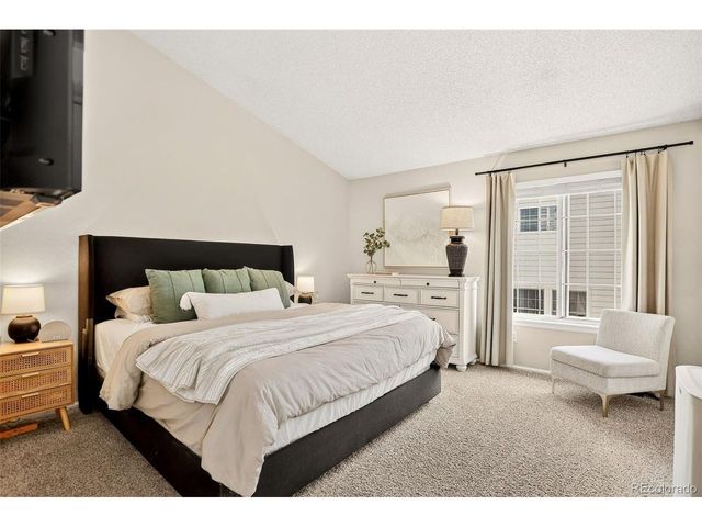 8698 W Plymouth Ave, Littleton, CO 80128