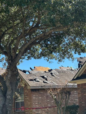 14414 Castle Cove Lane, Houston, TX 77044