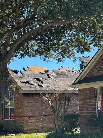 14414 Castle Cove Lane, Houston, TX 77044