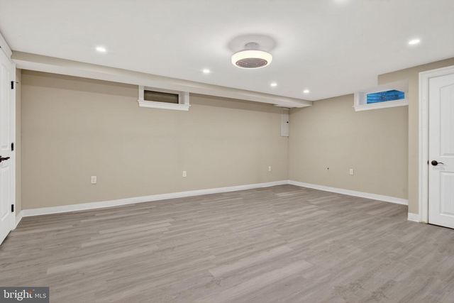 73 N DUKE ST, Millersville, PA 17551