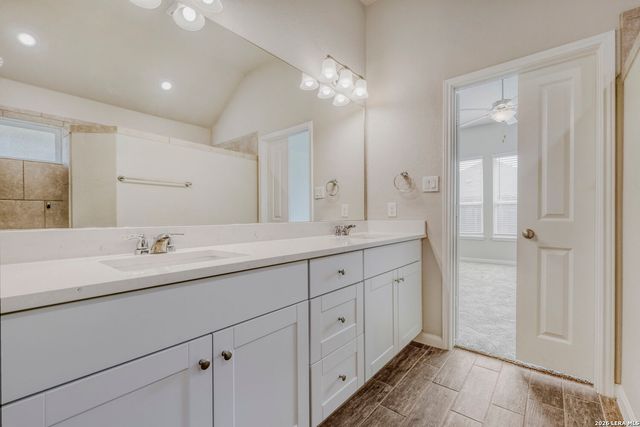 22511 CARRIAGE BLF, San Antonio, TX 78261