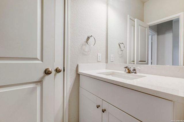 22511 CARRIAGE BLF, San Antonio, TX 78261