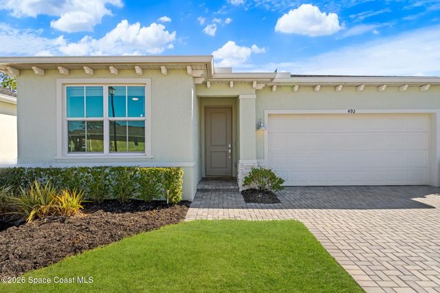 492 Veridian Circle NW, Palm Bay, FL 32907