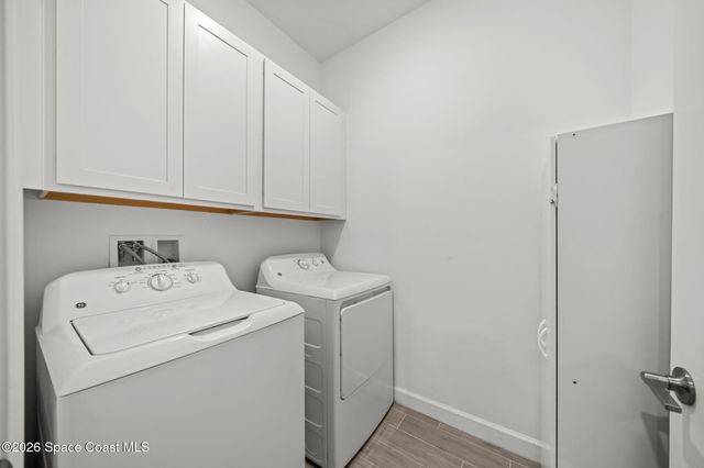 492 Veridian Circle NW, Palm Bay, FL 32907