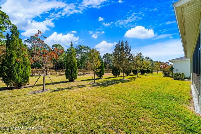 492 Veridian Circle NW, Palm Bay, FL 32907