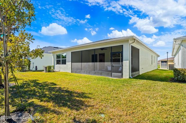 492 Veridian Circle NW, Palm Bay, FL 32907