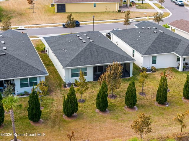 492 Veridian Circle NW, Palm Bay, FL 32907