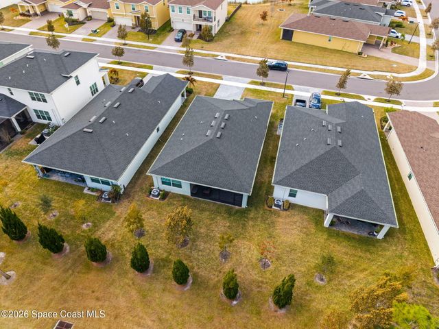 492 Veridian Circle NW, Palm Bay, FL 32907