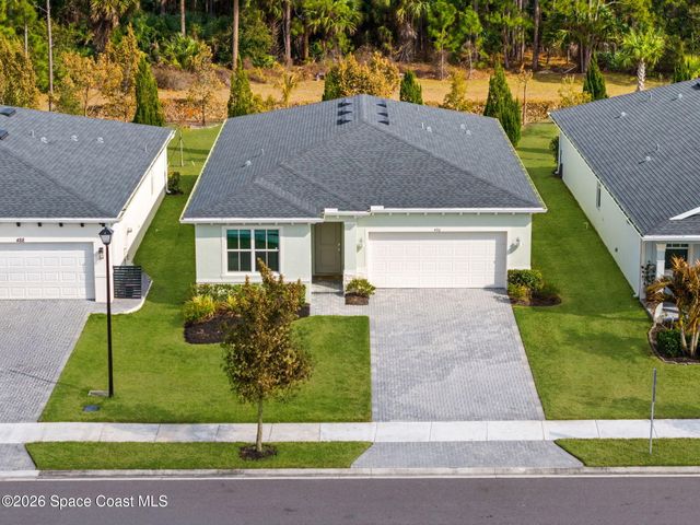 492 Veridian Circle NW, Palm Bay, FL 32907