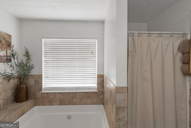 926 Locust Road, Locust Grove, GA 30248