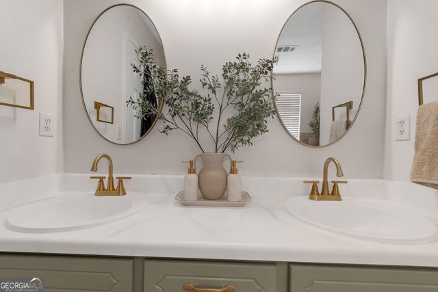 926 Locust Road, Locust Grove, GA 30248