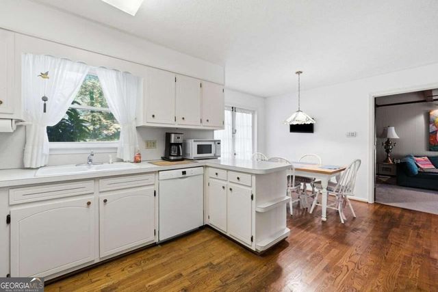 1130 Vermillion Lane SW, Marietta, GA 30060