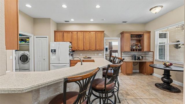 7229 REMINGTON OAKS COURT, Lakeland, FL 33810