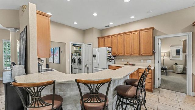 7229 REMINGTON OAKS COURT, Lakeland, FL 33810