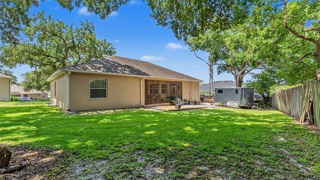 7229 REMINGTON OAKS COURT, Lakeland, FL 33810