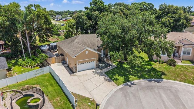 7229 REMINGTON OAKS COURT, Lakeland, FL 33810