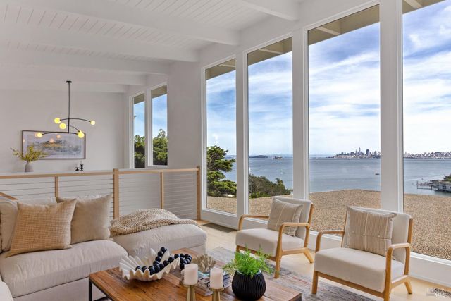 1 Atwood Ave, Sausalito, CA 94965