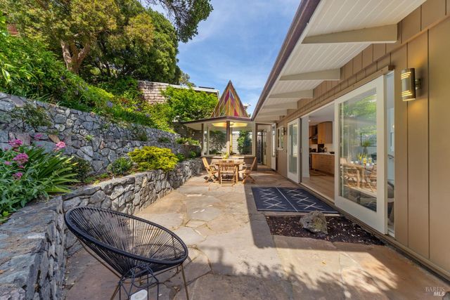 1 Atwood Ave, Sausalito, CA 94965