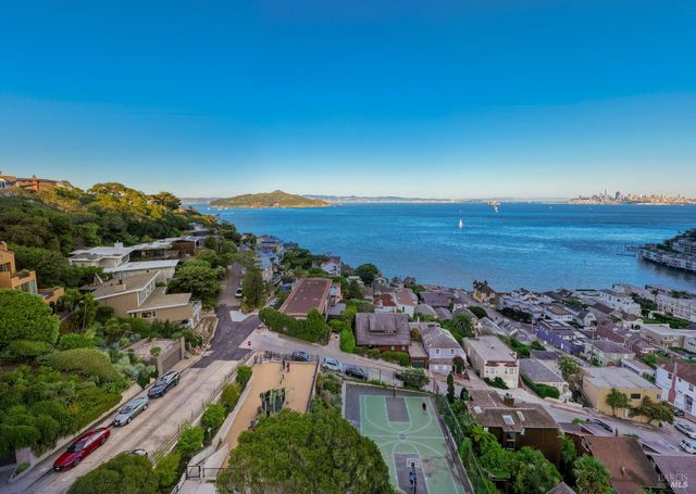 1 Atwood Ave, Sausalito, CA 94965