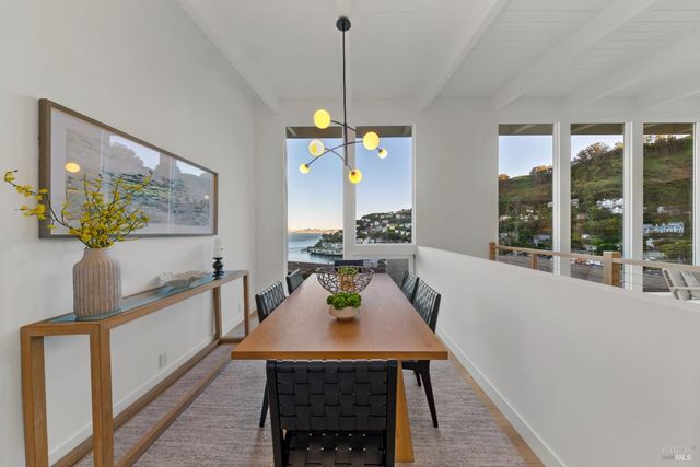 1 Atwood Ave, Sausalito, CA 94965