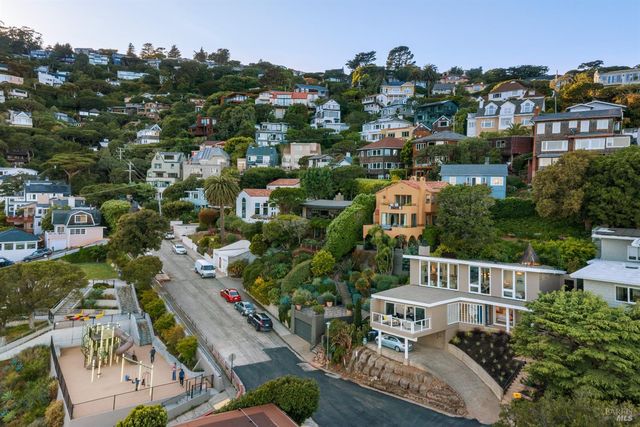 1 Atwood Ave, Sausalito, CA 94965
