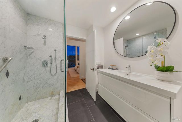 1 Atwood Ave, Sausalito, CA 94965