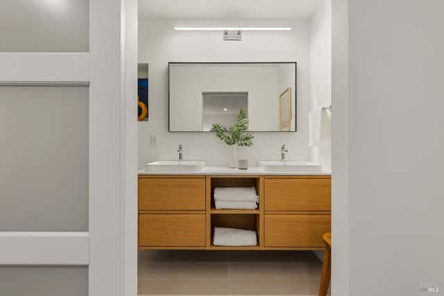 1 Atwood Ave, Sausalito, CA 94965