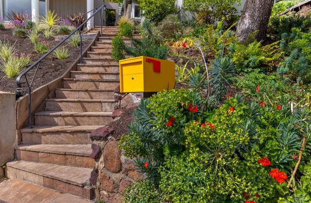 1 Atwood Ave, Sausalito, CA 94965