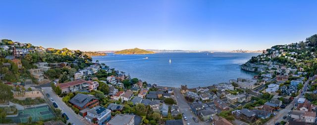 1 Atwood Ave, Sausalito, CA 94965