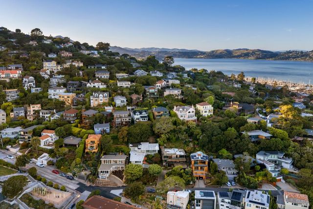 1 Atwood Ave, Sausalito, CA 94965