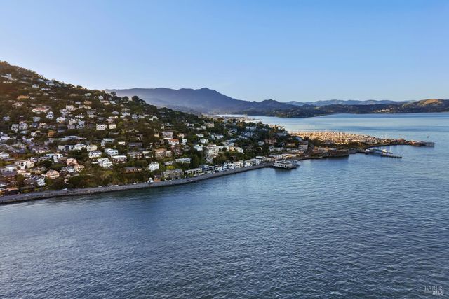 1 Atwood Ave, Sausalito, CA 94965