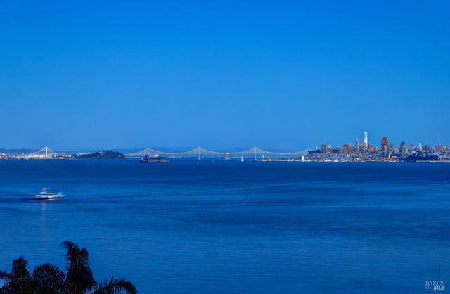1 Atwood Ave, Sausalito, CA 94965
