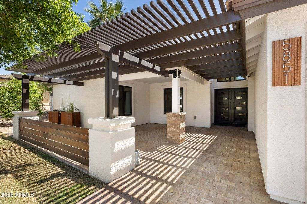 5851 E WALTANN Lane, Scottsdale, AZ 85254 — photo 2