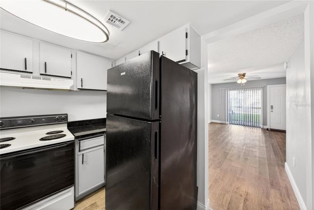 4223 S. SEMORAN BLVD 9, Orlando, FL 32822