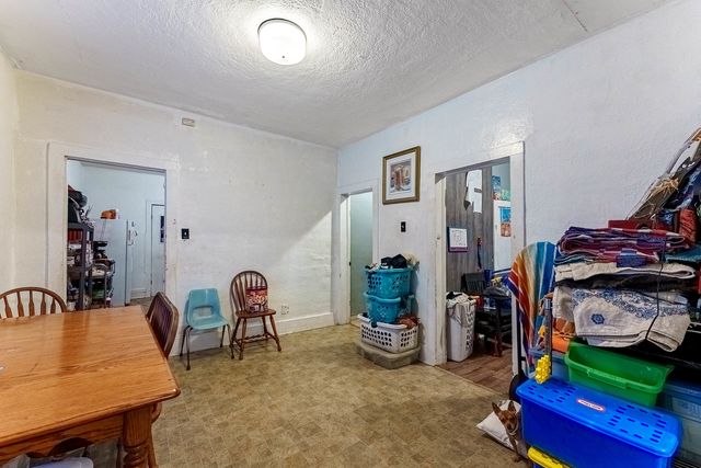 254 McRoberts Street, Joliet, IL 60432