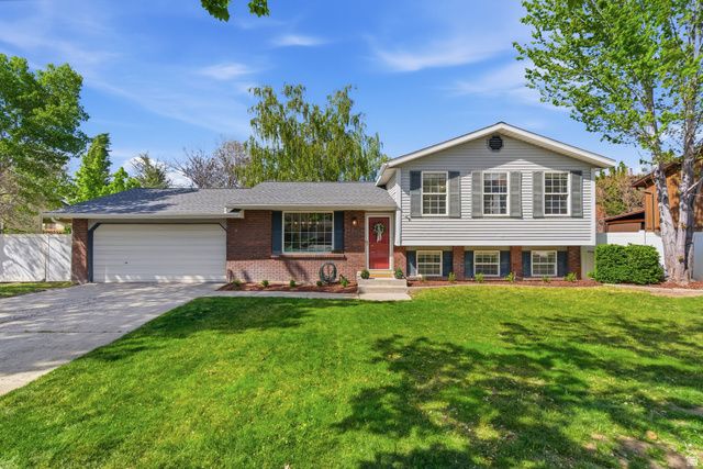 2073 E 10095 S, Sandy, UT 84092