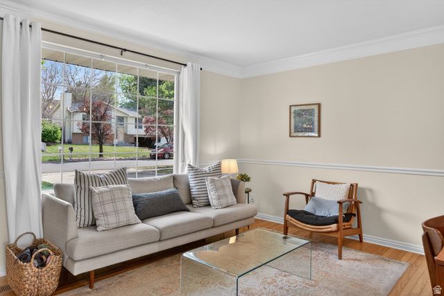 2073 E 10095 S, Sandy, UT 84092