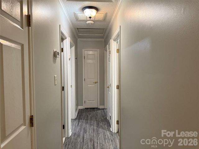 6832 Delta Lake Drive, Charlotte, NC 28215