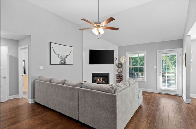 2949 Lancelot Ln, Clarksville, TN 37040