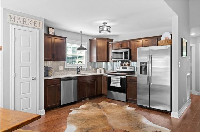 2949 Lancelot Ln, Clarksville, TN 37040