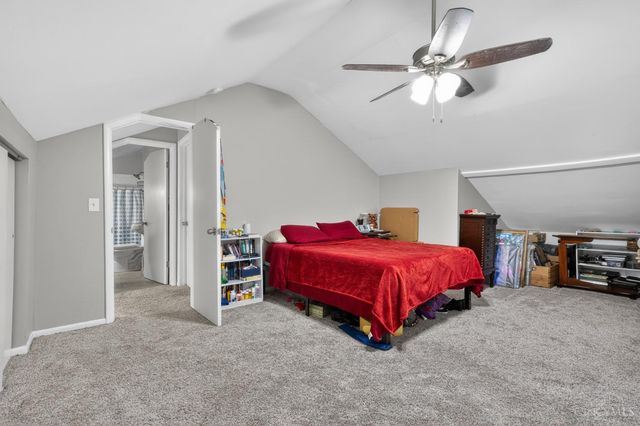 273 E Plane Street, Bethel, OH 45106