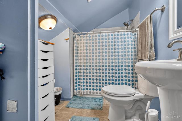 273 E Plane Street, Bethel, OH 45106