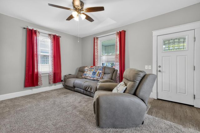 273 E Plane Street, Bethel, OH 45106