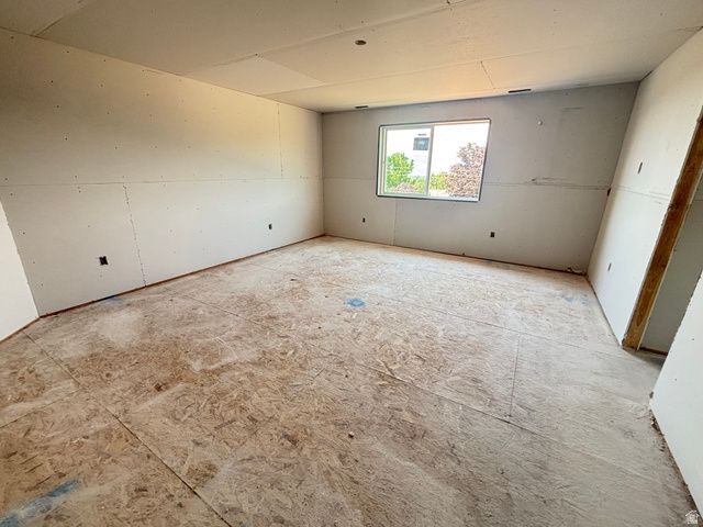 1676 S LAKEWOOD DR, Orem, UT 84058