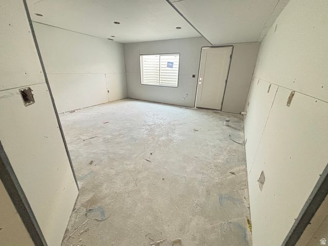 1676 S LAKEWOOD DR, Orem, UT 84058