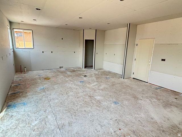 1676 S LAKEWOOD DR, Orem, UT 84058