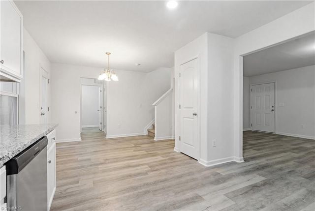 2773 Stonefield Crossing Drive, Winston-salem, NC 27107