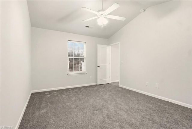 2773 Stonefield Crossing Drive, Winston-salem, NC 27107