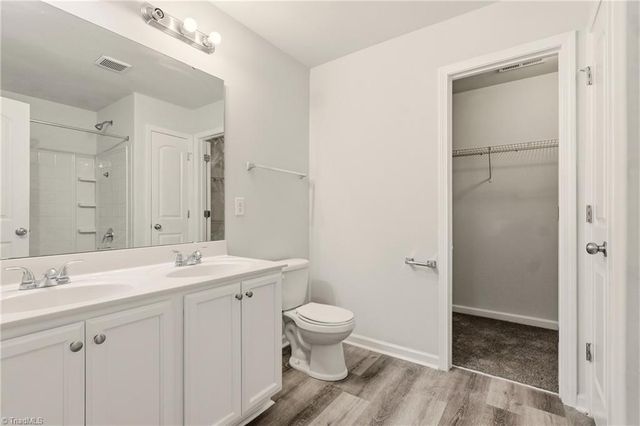 2773 Stonefield Crossing Drive, Winston-salem, NC 27107