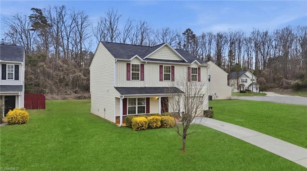 2773 Stonefield Crossing Drive, Winston-salem, NC 27107